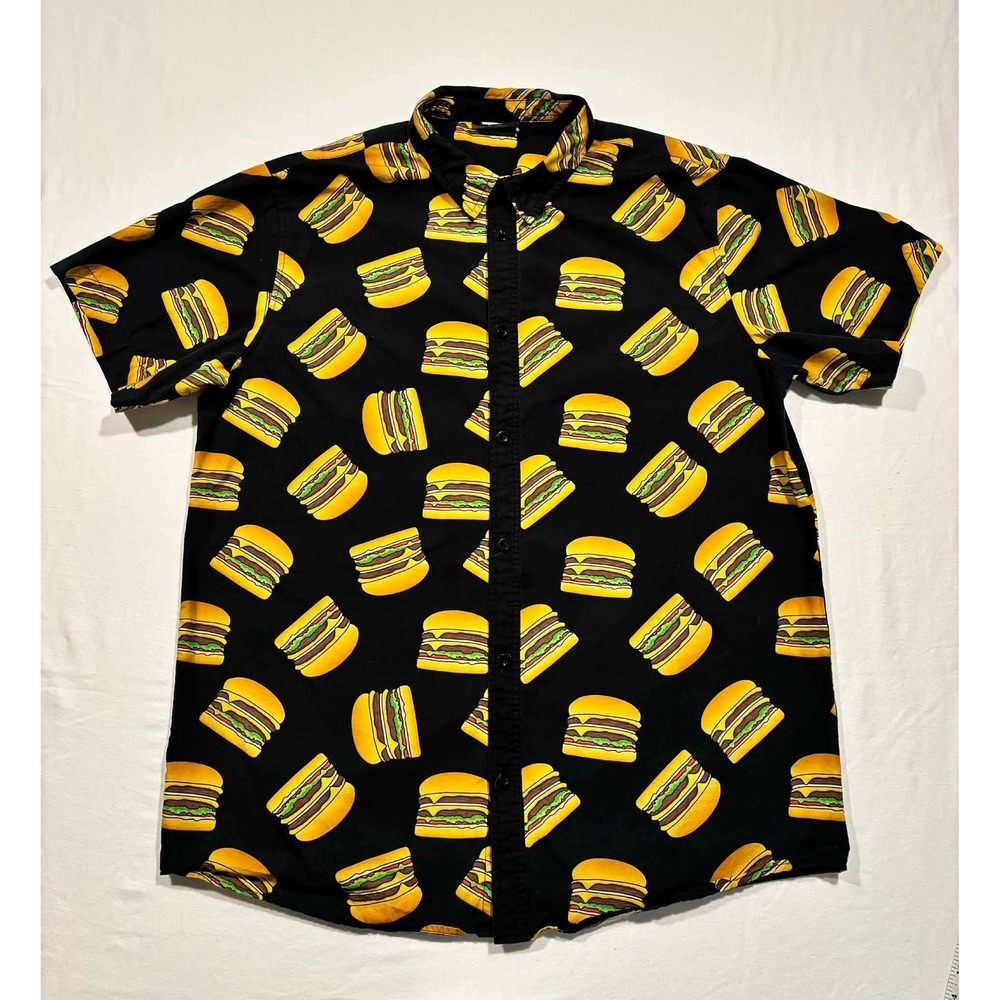In-N-Out Burger Mens 2XL Black Short Sleeve All Over Burger Print Button Down